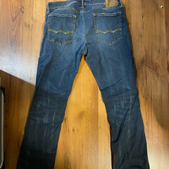 American Eagle jeans - Picture 2 of 3